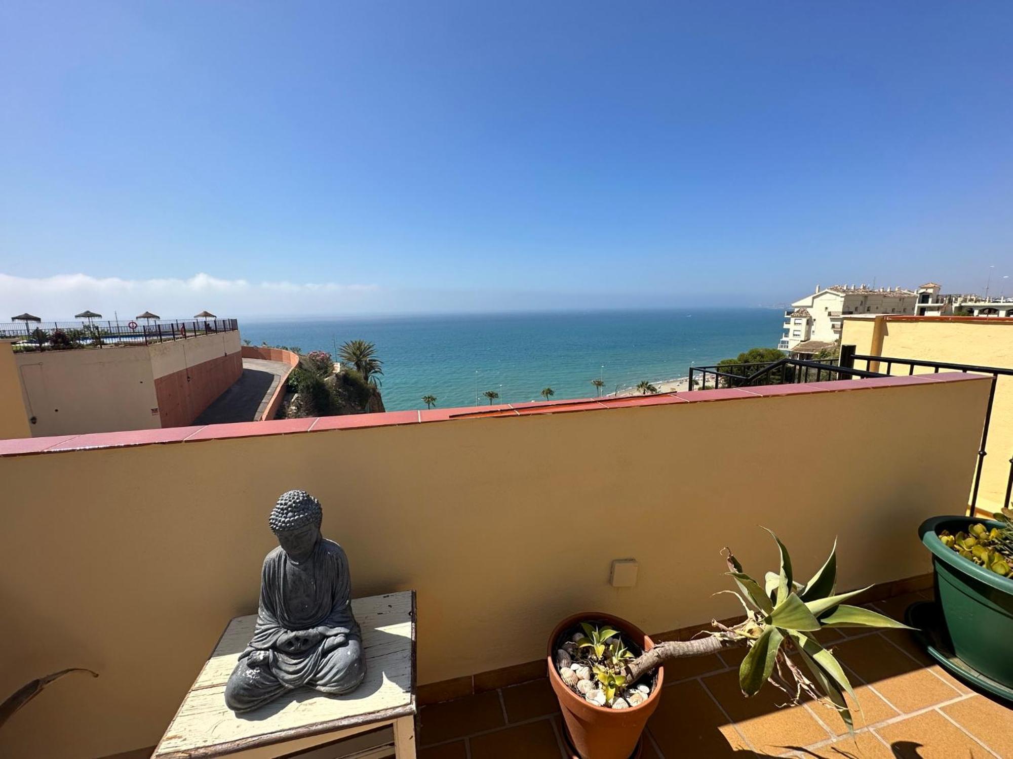 Amazing Sea View Apartement, Close To Benalmádena